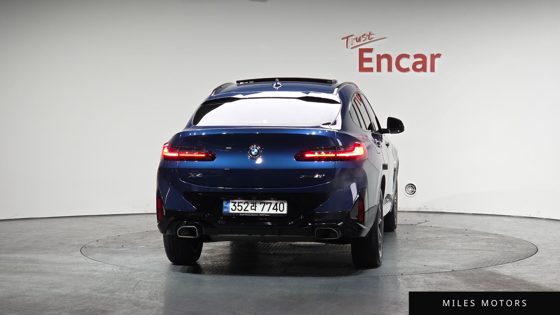 BMW X4 (G02) 2023 — миниатюра 4