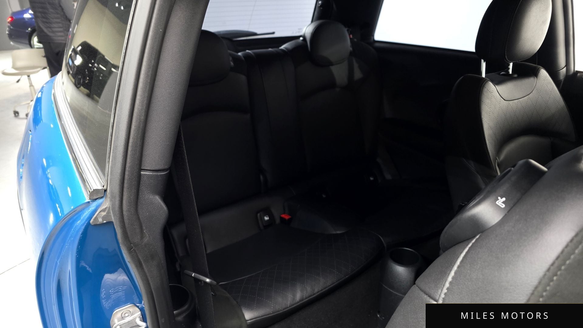 MINI Cooper 2024 — миниатюра 11