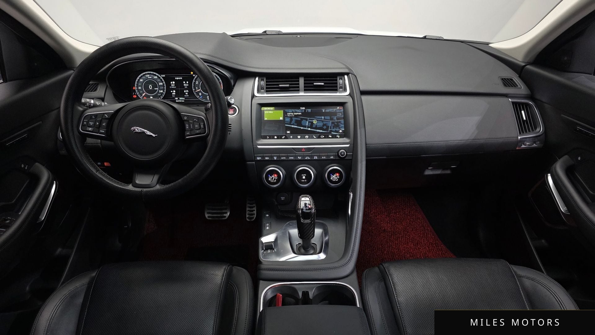 Jaguar E-PACE 2020 — миниатюра 6