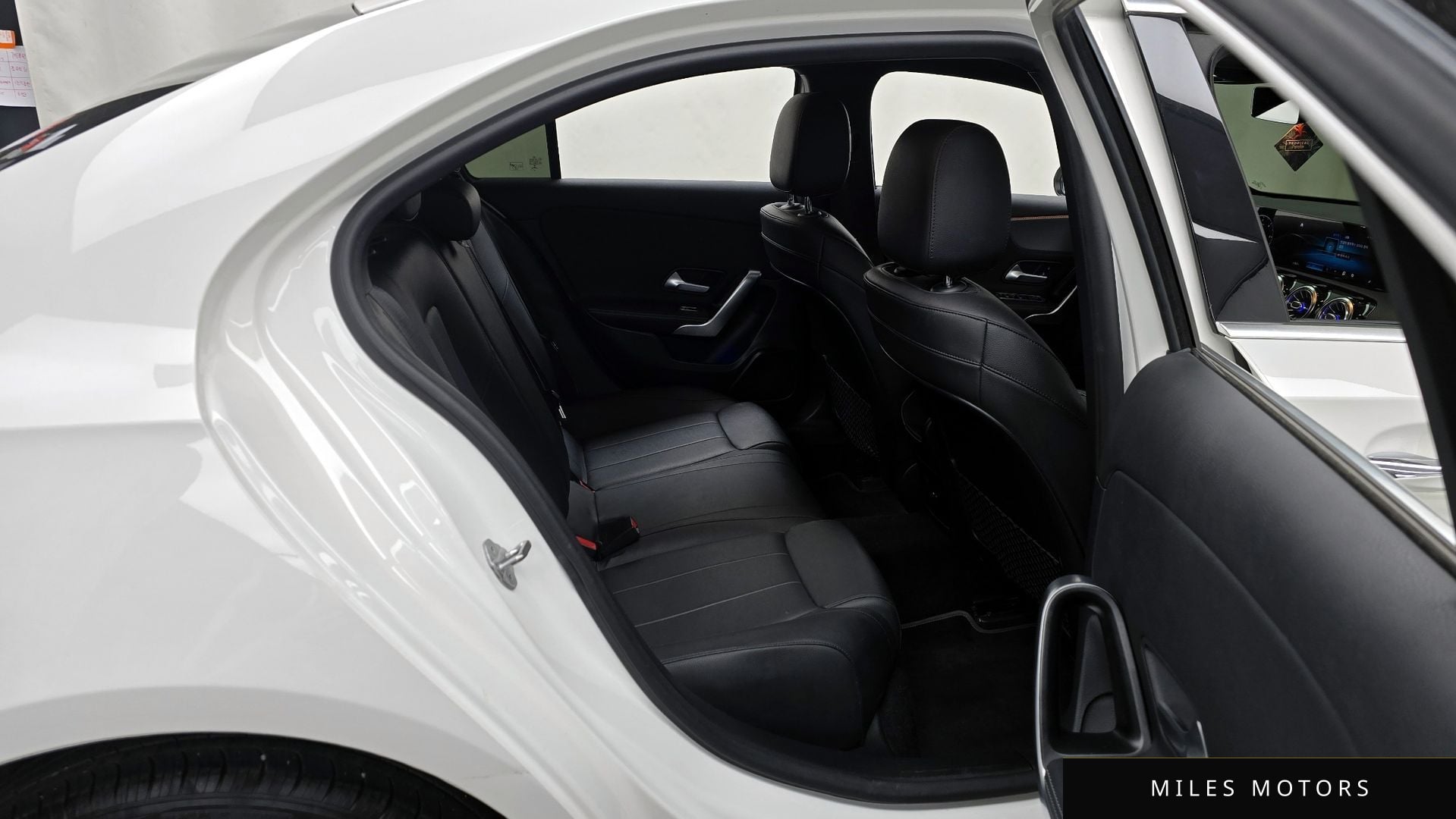 Mercedes-Benz A-Class W177 2021 — миниатюра 12