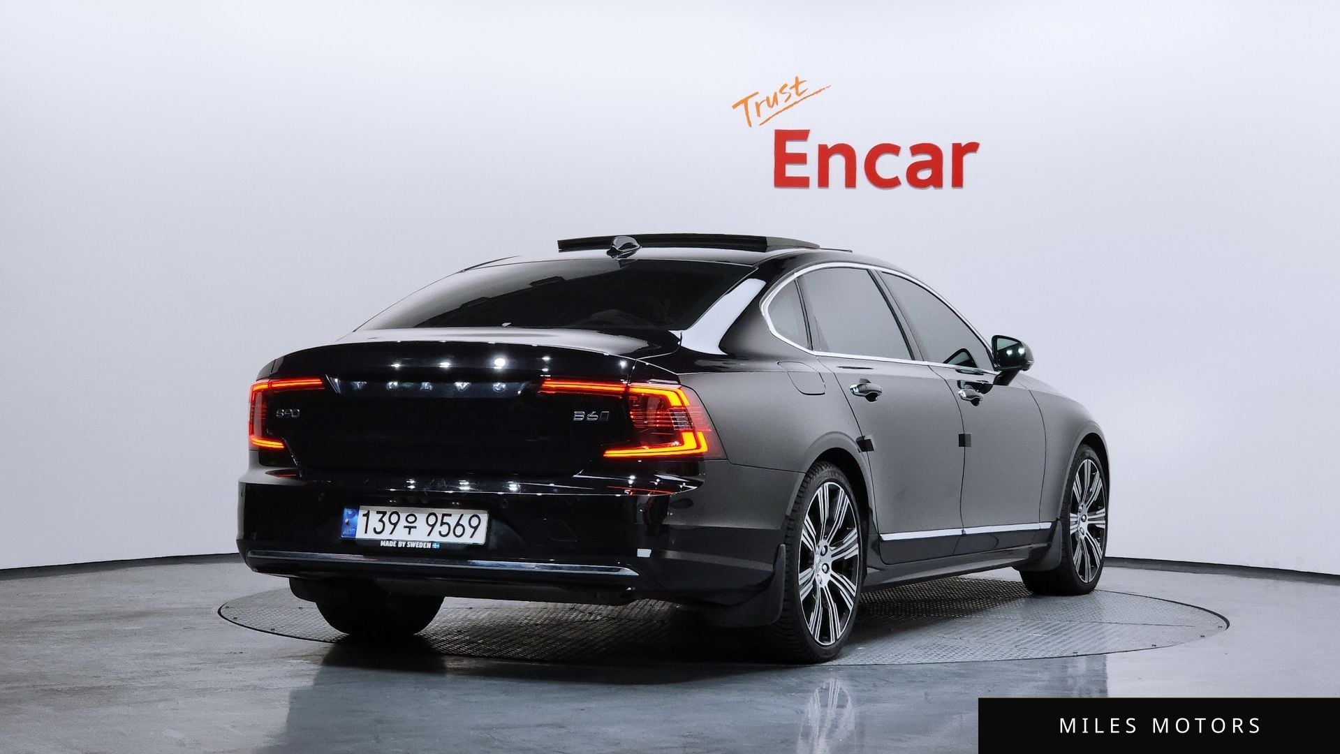 Volvo S90 2023 — миниатюра 2