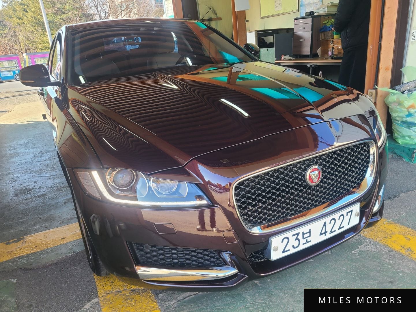 Jaguar XF (X260) 2017 — миниатюра 3