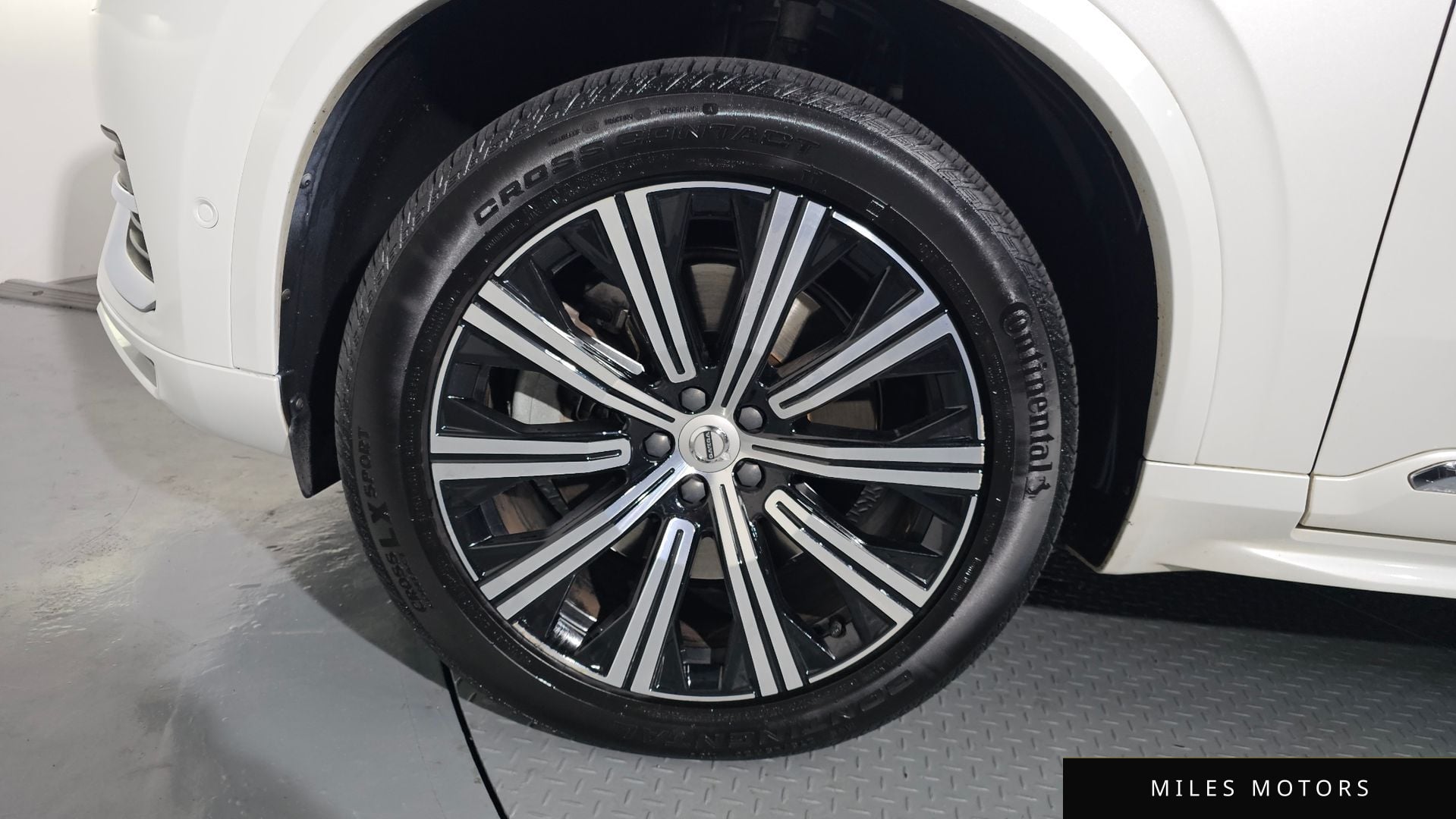 Volvo XC90 2021 — миниатюра 5