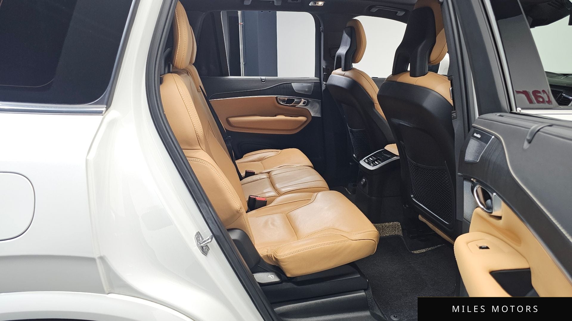 Volvo XC90 2021 — миниатюра 12