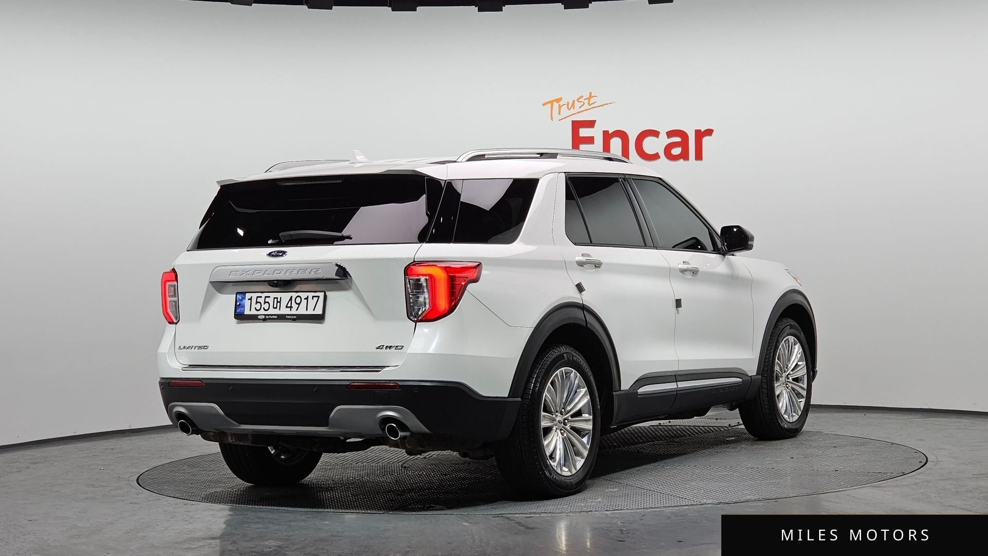 Ford Explorer 2022 — миниатюра 2