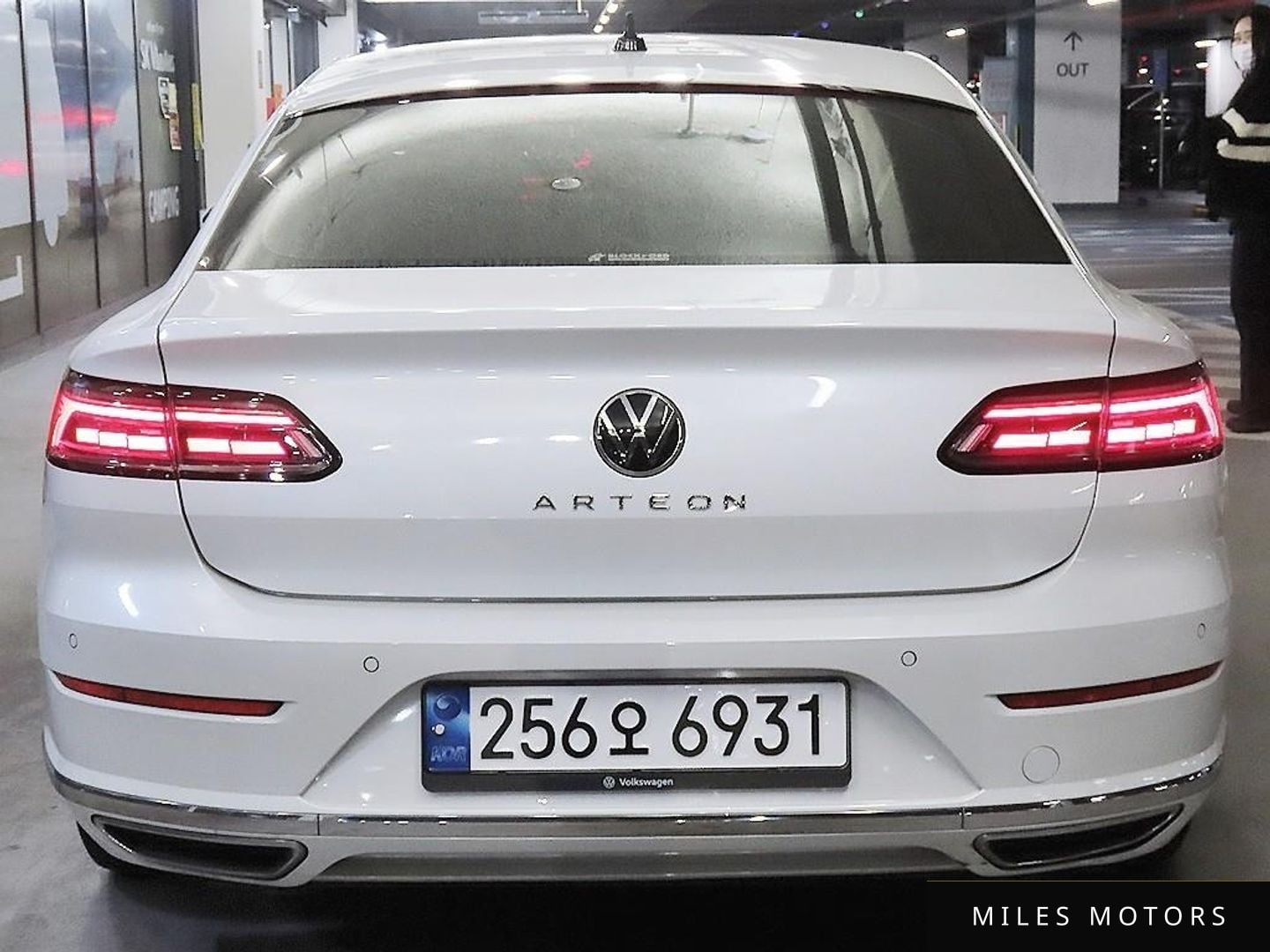 Volkswagen 아테온 2023 — миниатюра 5