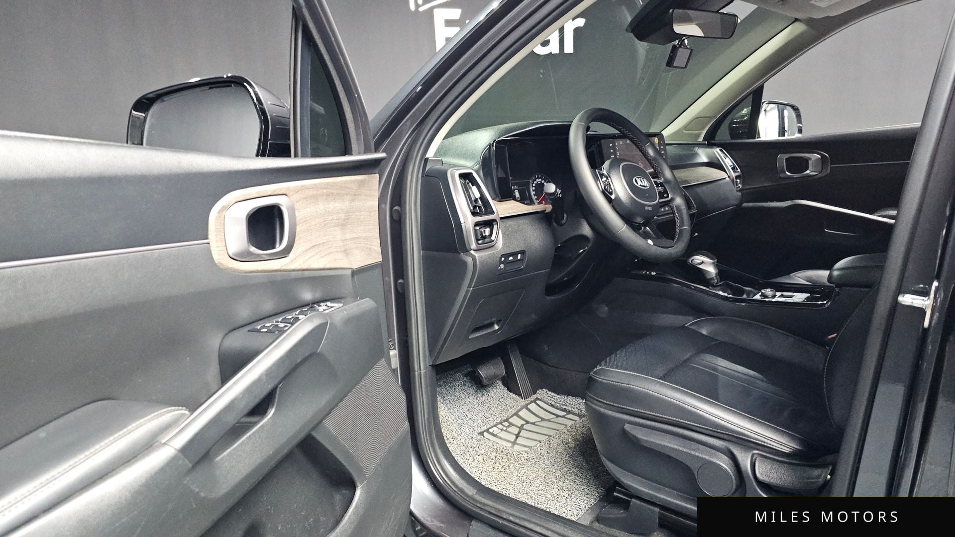 Kia Sorento 2021 — миниатюра 10