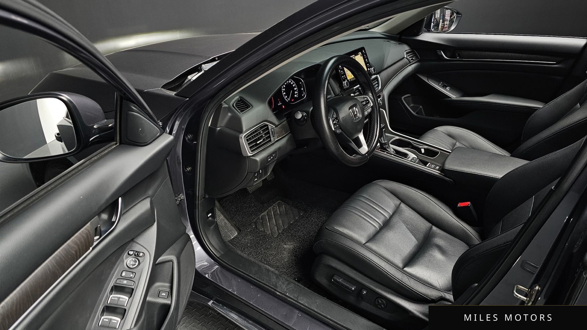 Honda Accord 2019 — миниатюра 11