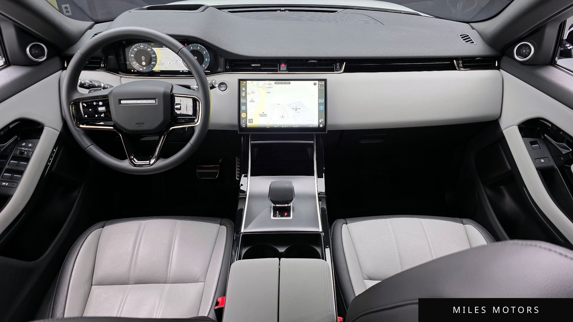 Land Rover Range Rover Evoque 2026 — миниатюра 7