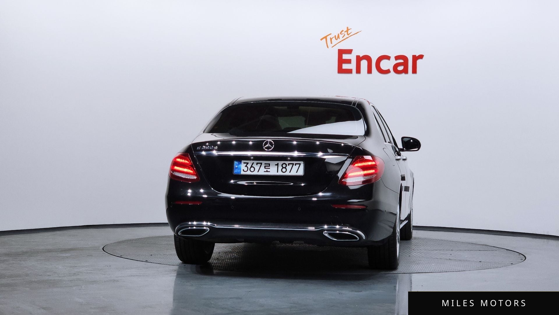 Mercedes-Benz E-Class W213 2017 — миниатюра 4