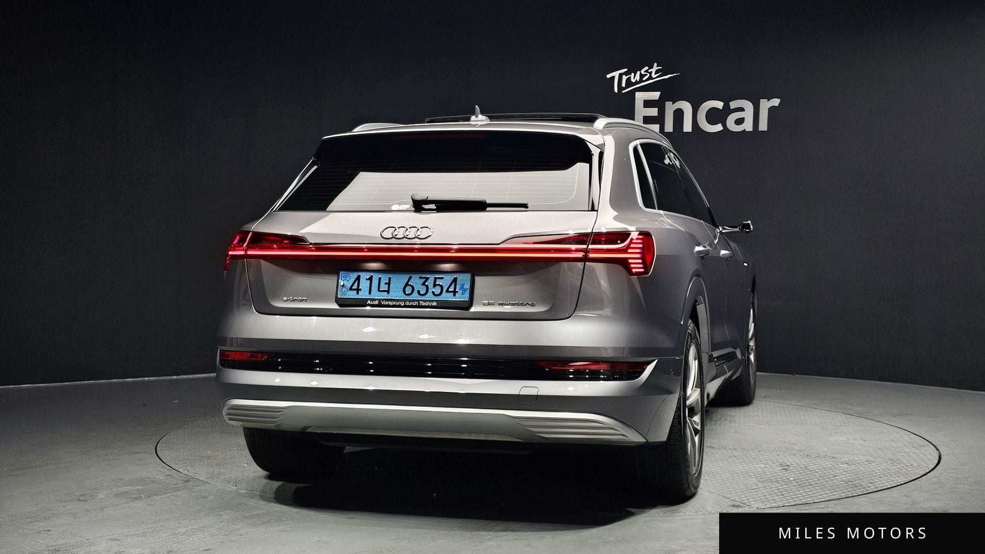 Audi e-트론 2020 — миниатюра 4