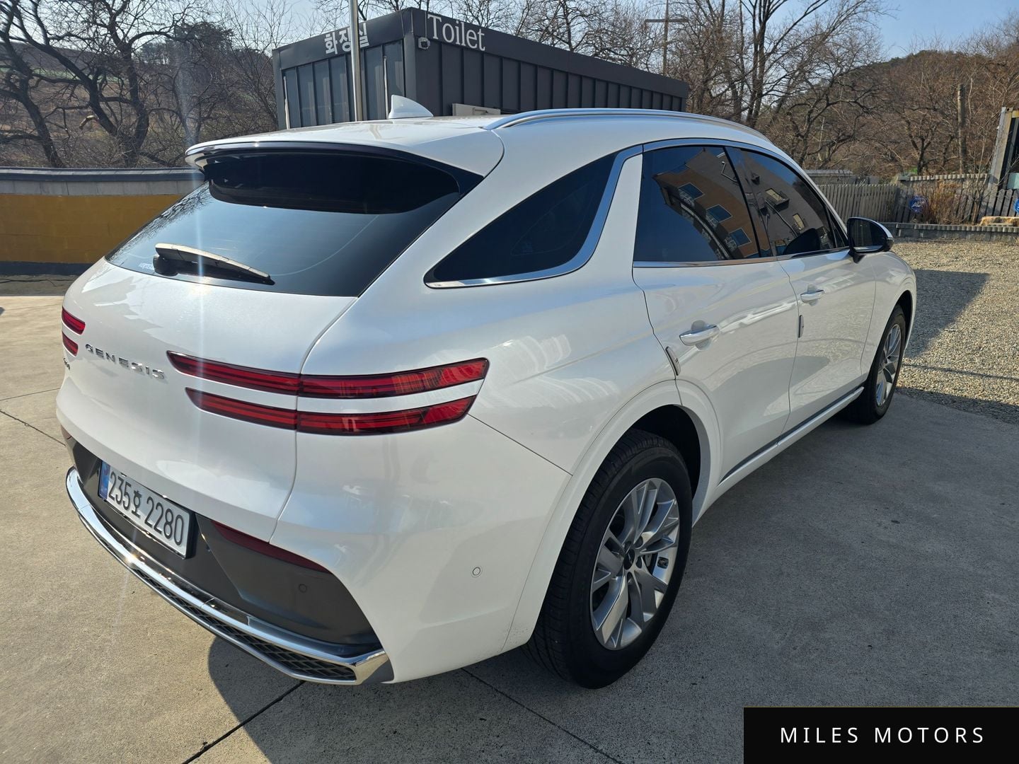 Genesis GV70 2025 — миниатюра 2