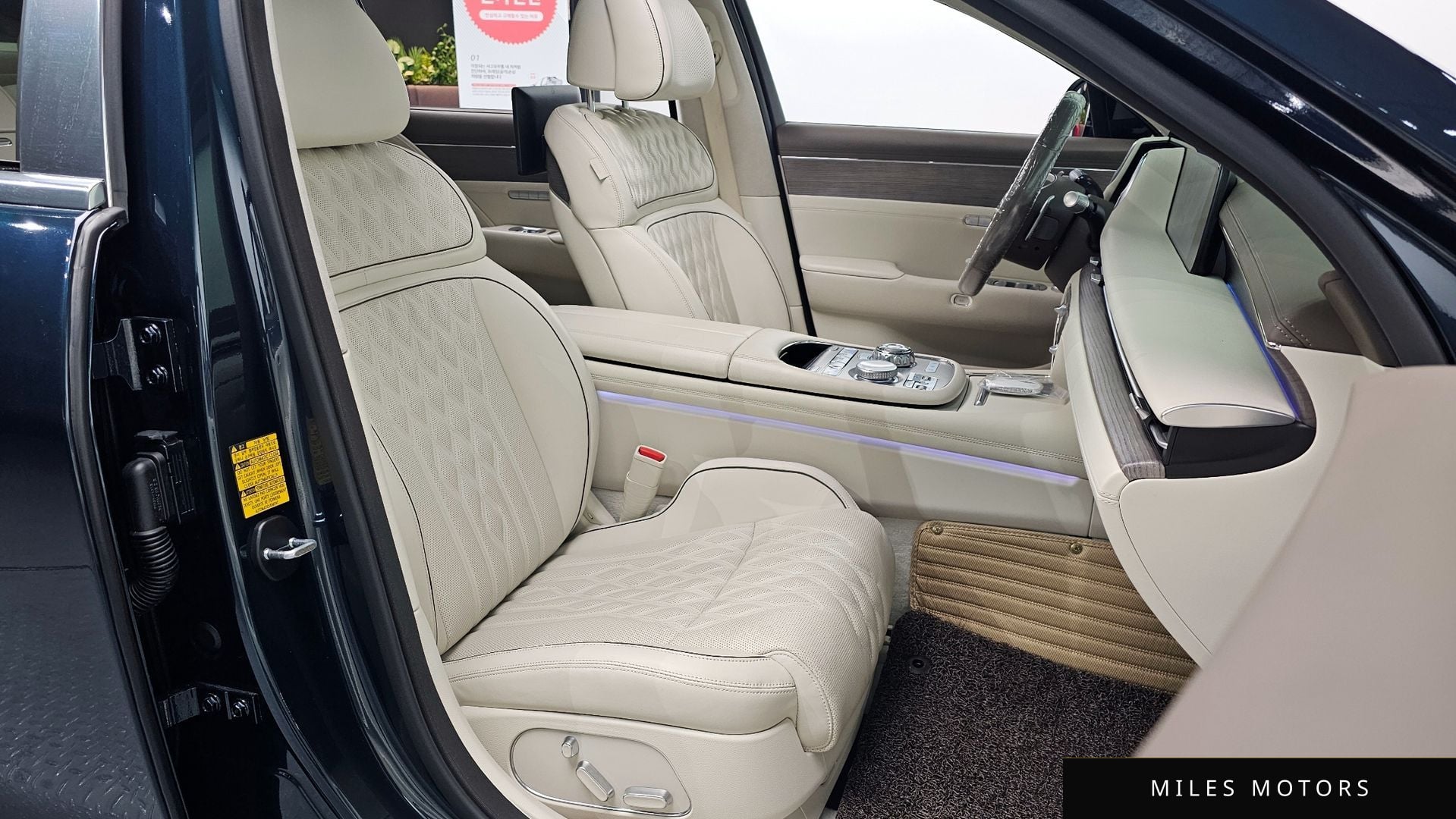 Genesis G90 (RS4) 2022 — миниатюра 10