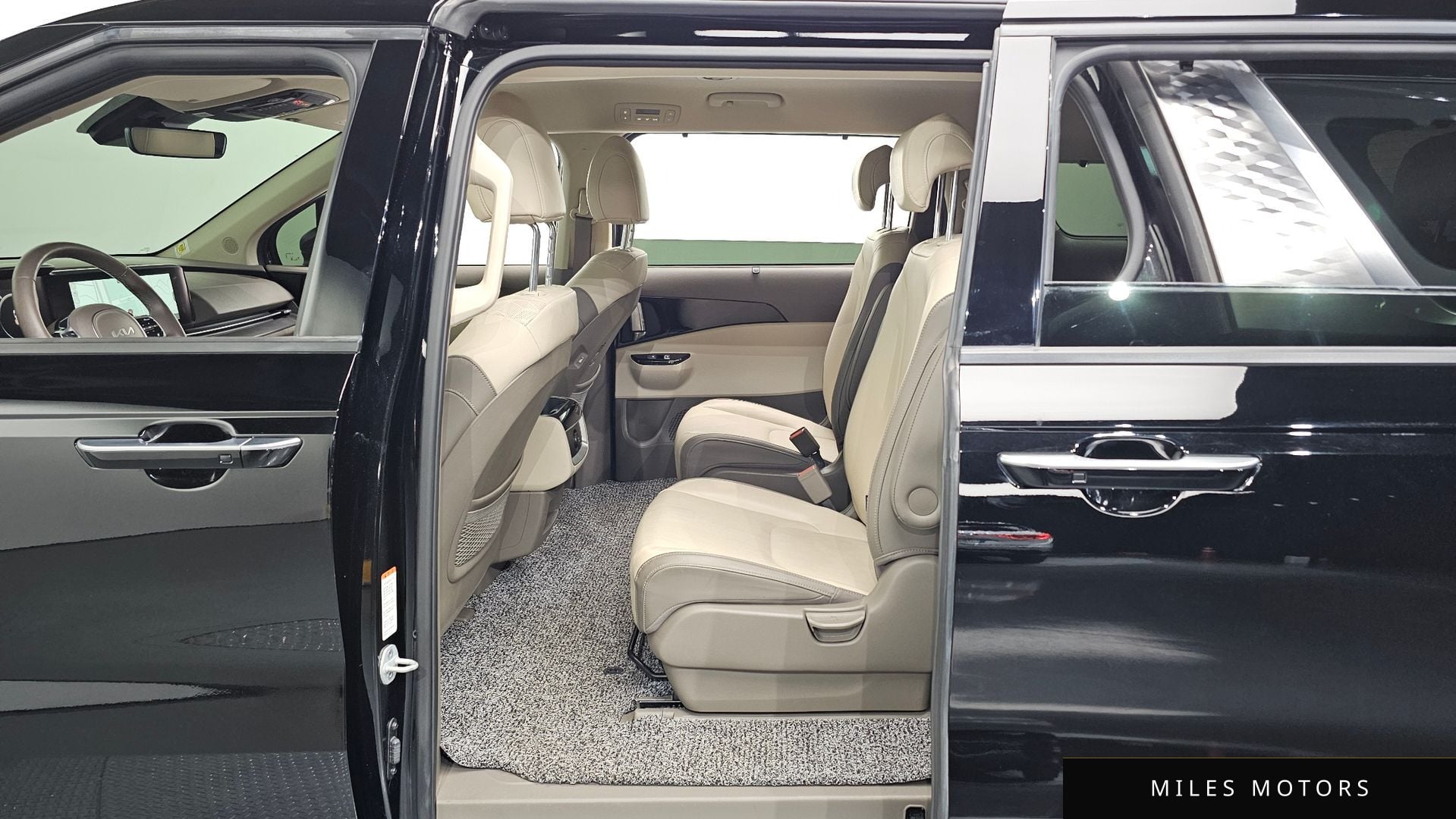 Kia Carnival 2022 — миниатюра 11