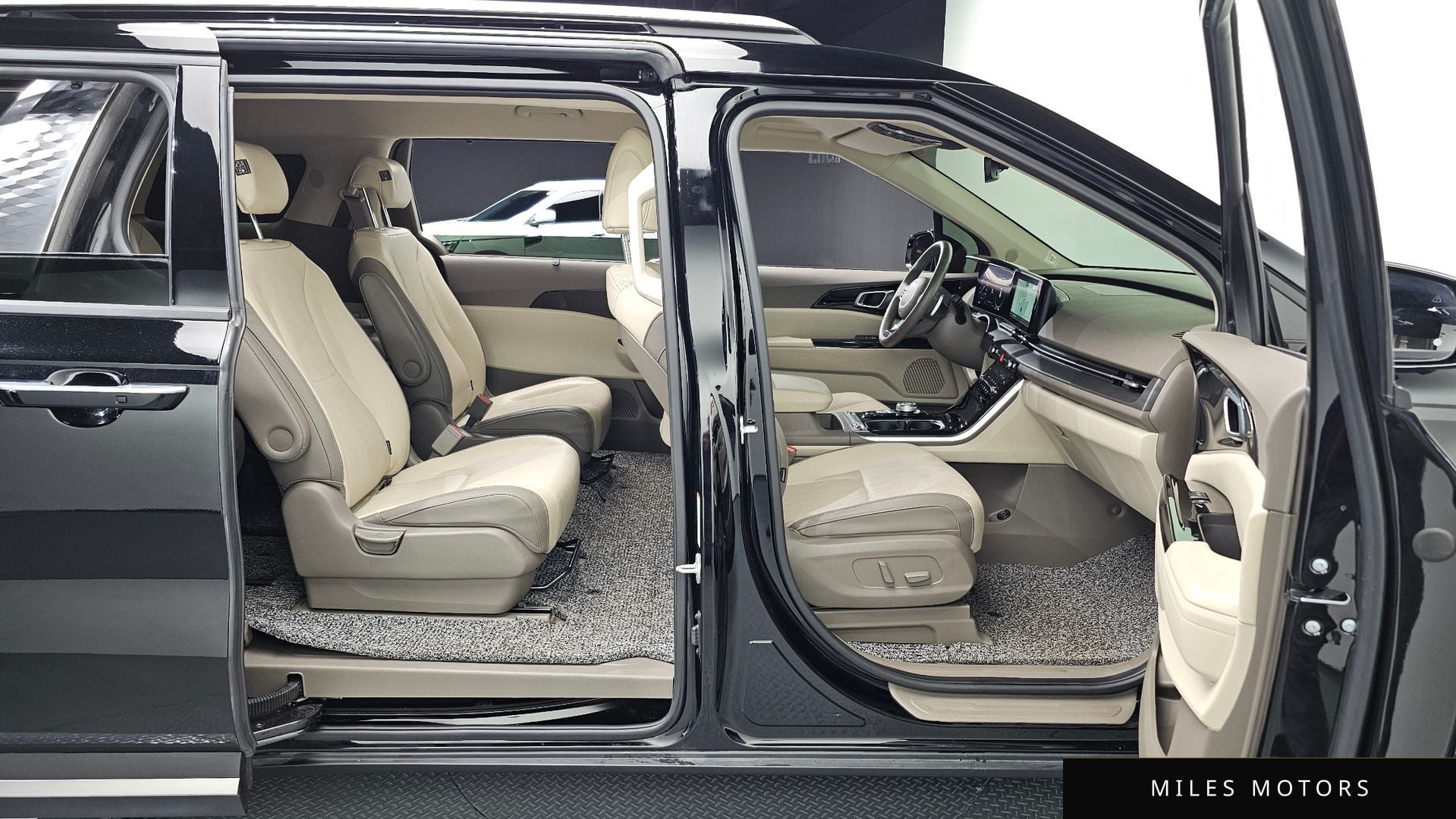 Kia Carnival 2022 — миниатюра 12