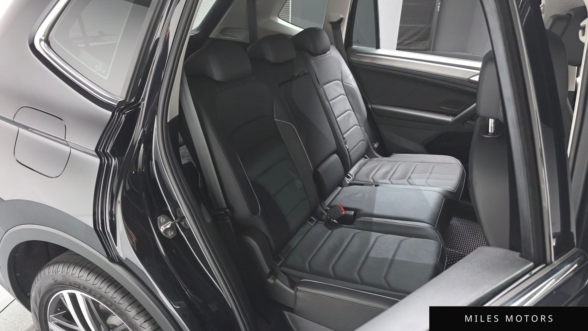 Volkswagen Tiguan 2024 — миниатюра 11