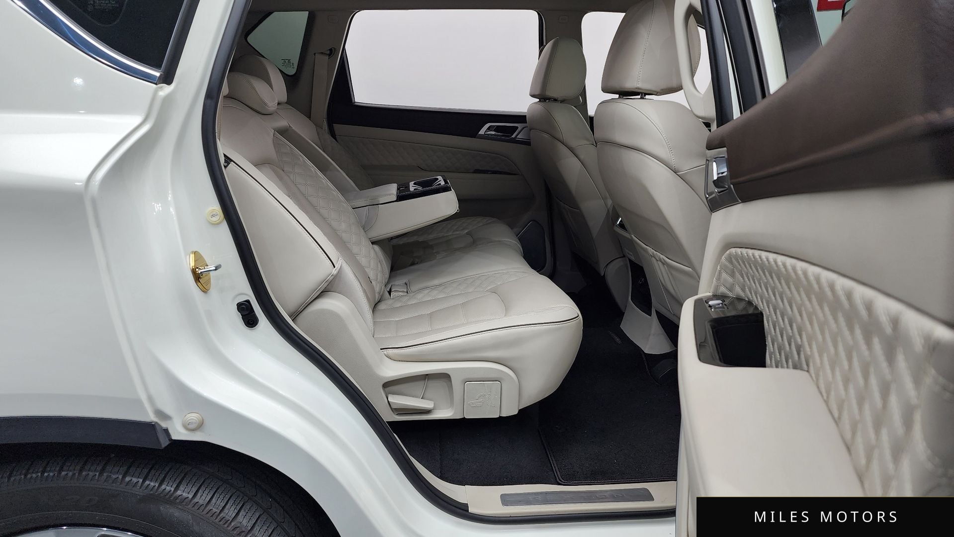 KG Mobility Rexton 2022 — миниатюра 12