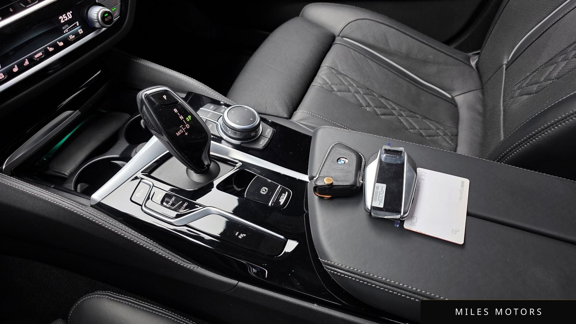 BMW 5 Series (G30) 2022 — миниатюра 9