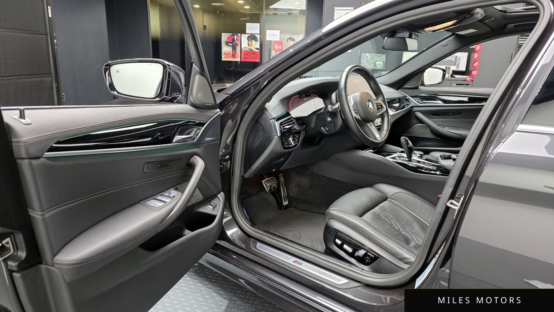 BMW 5 Series (G30) 2022 — миниатюра 11
