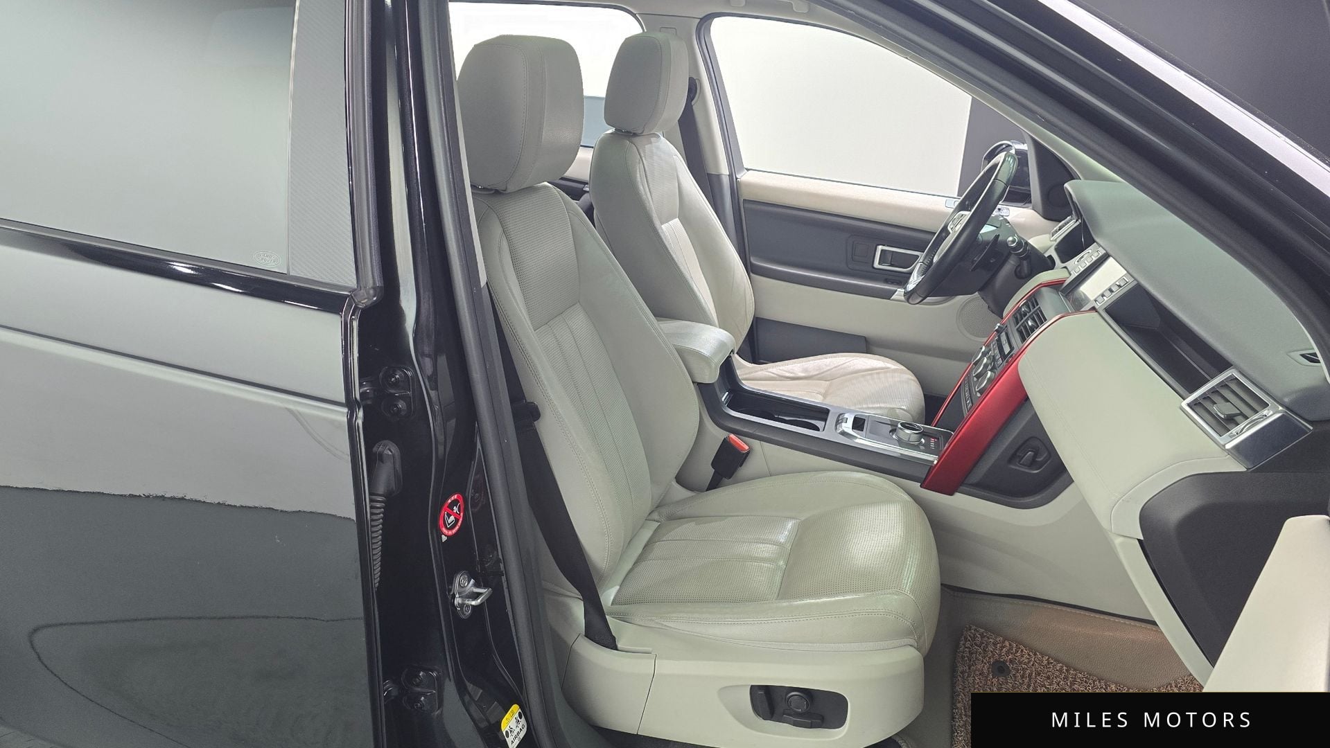 Land Rover Discovery Sport 2016 — миниатюра 10