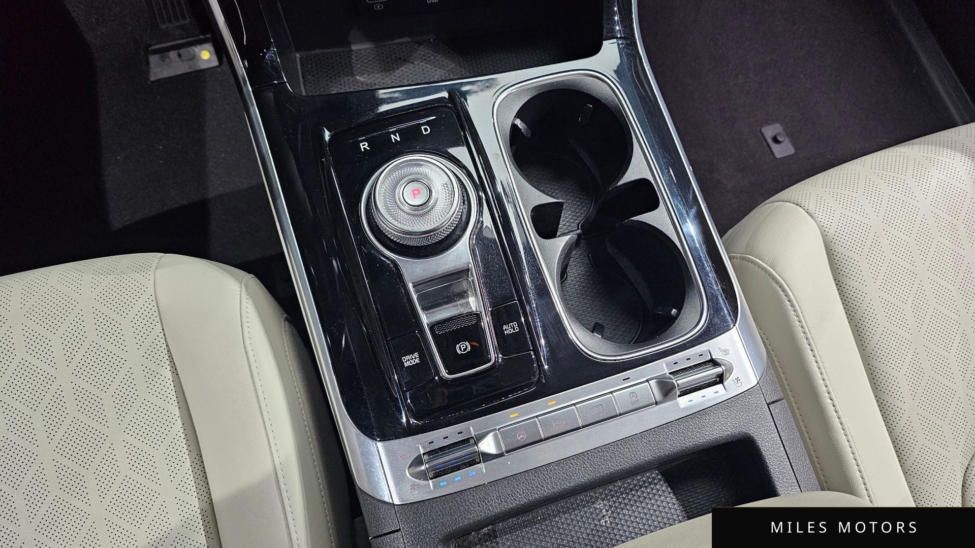 Kia Carnival 2022 — миниатюра 9