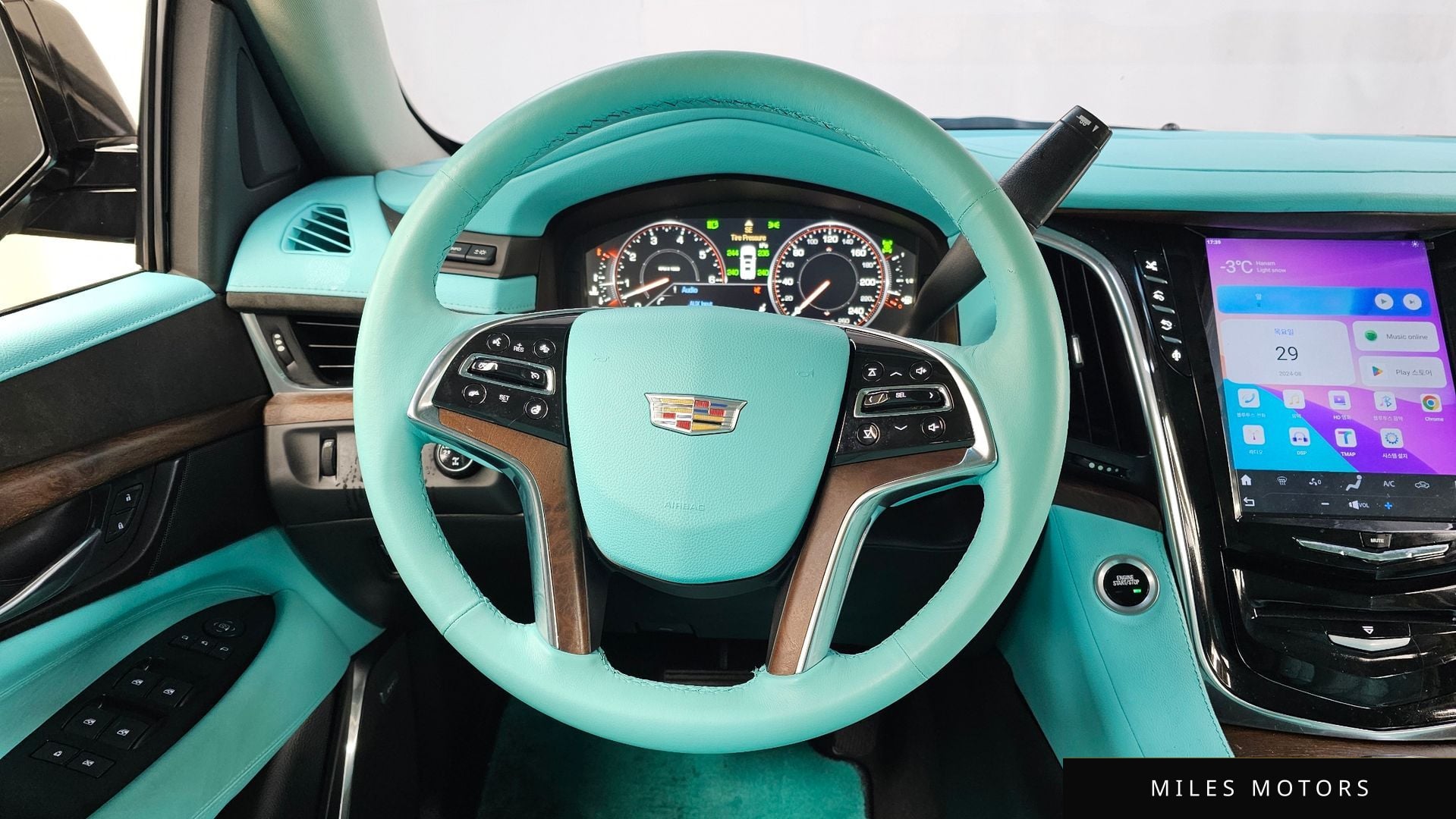 Cadillac 에스컬레이드 2015 — миниатюра 13