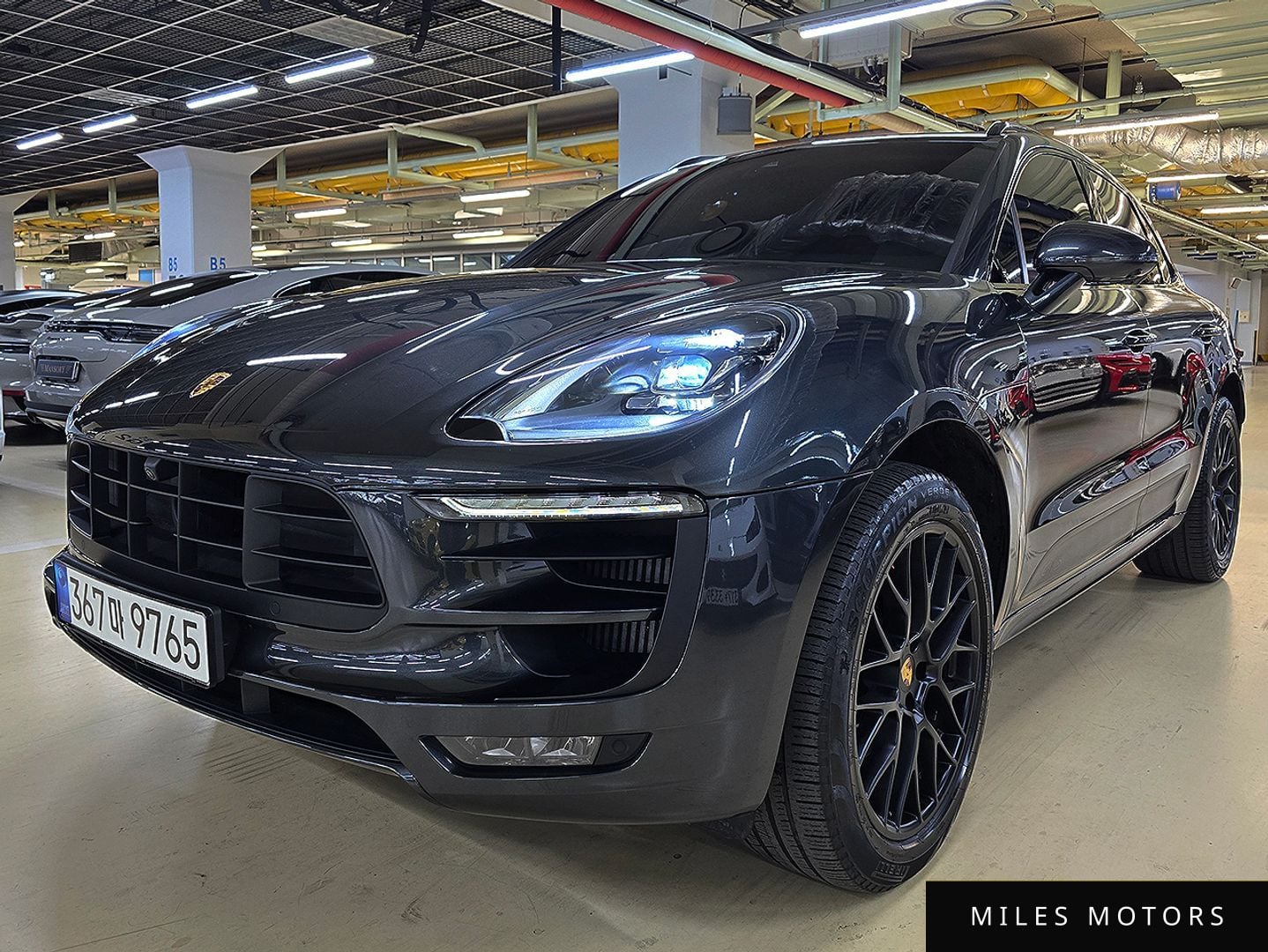 Porsche Macan 2018 — миниатюра 2
