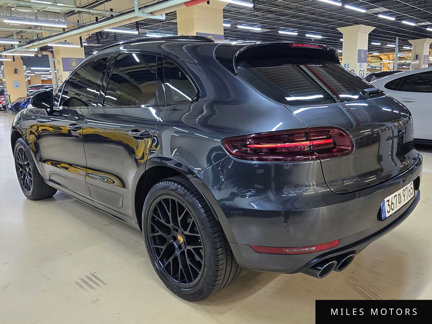 Porsche Macan 2018 — миниатюра 3