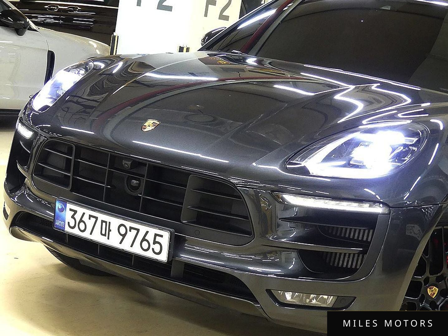 Porsche Macan 2018 — миниатюра 6