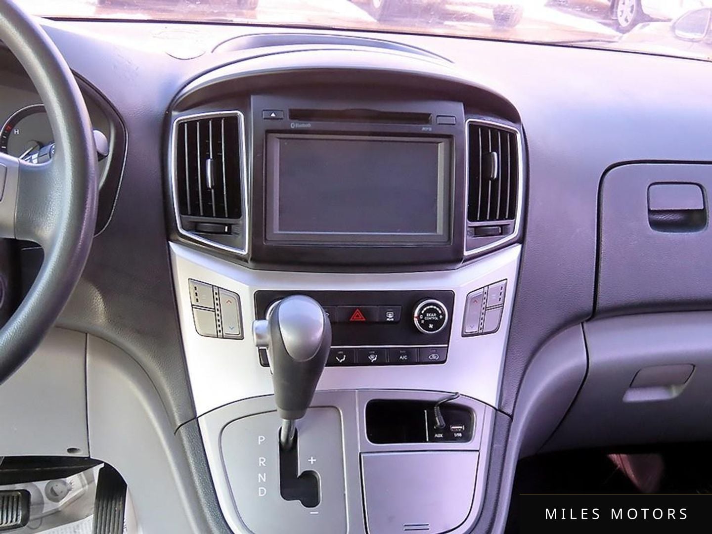Hyundai Starex 2016 — миниатюра 11