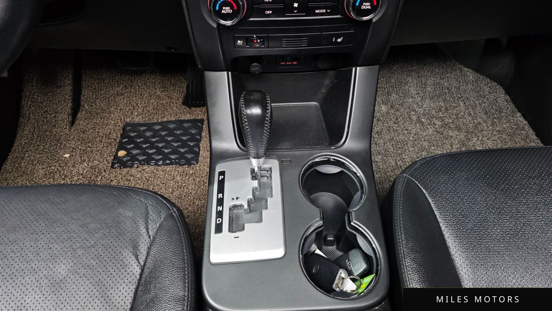 Kia Sorento 2011 — миниатюра 9