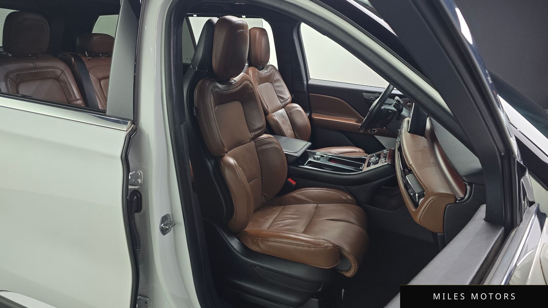 Lincoln Aviator 2021 — миниатюра 12