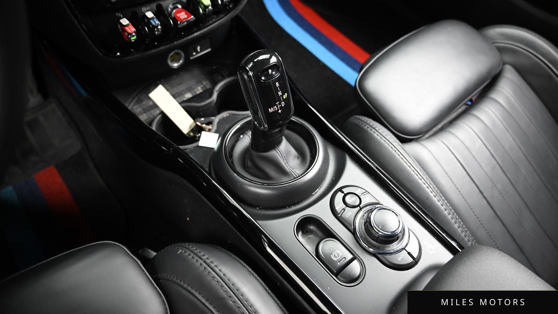 MINI Clubman 2023 — миниатюра 9