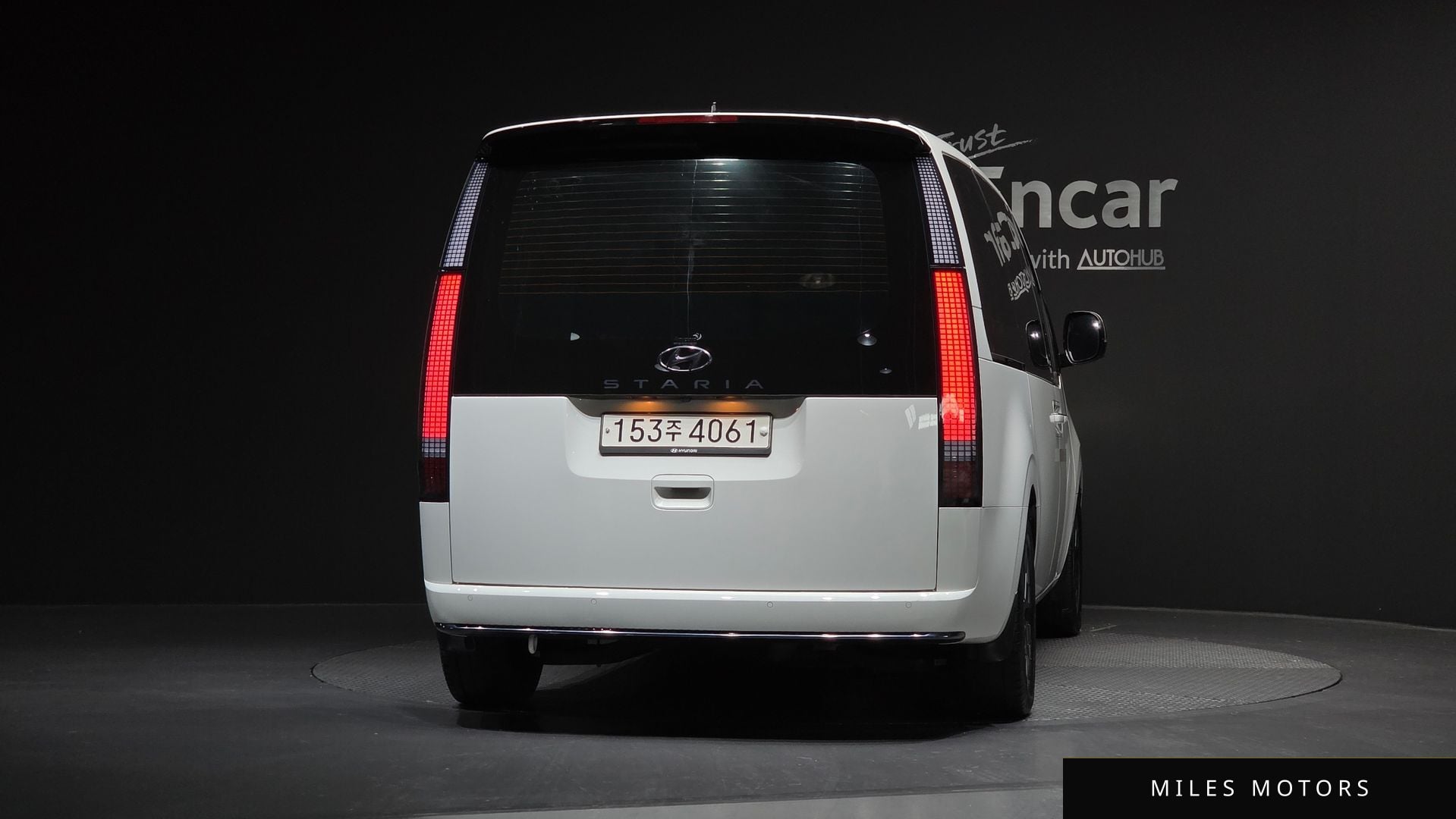Hyundai Staria 2024 — миниатюра 4