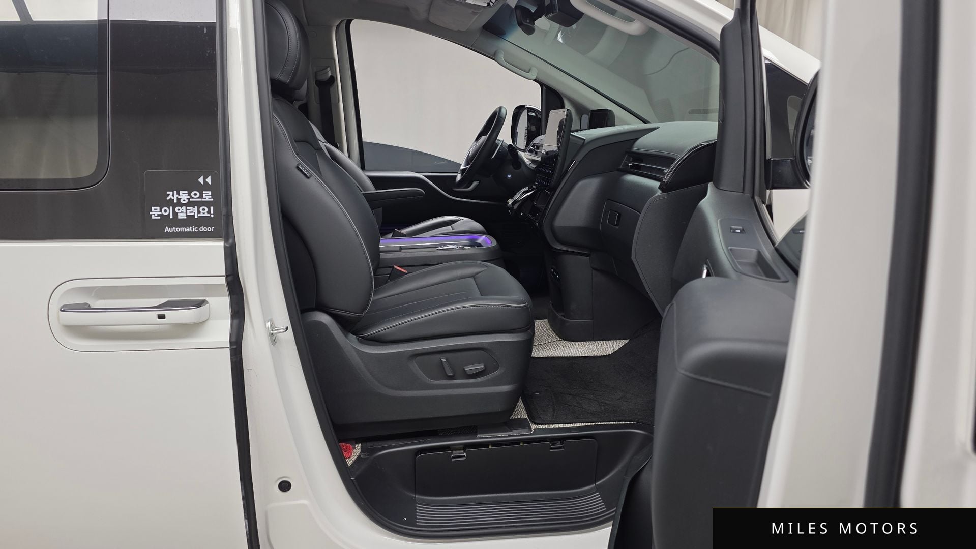 Hyundai Staria 2024 — миниатюра 11