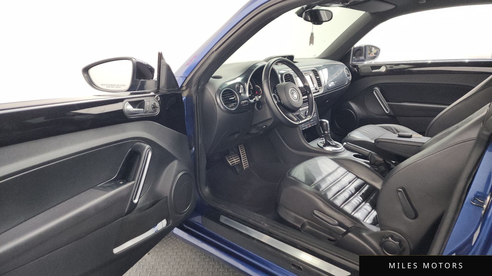 Volkswagen Beetle 2013 — миниатюра 10