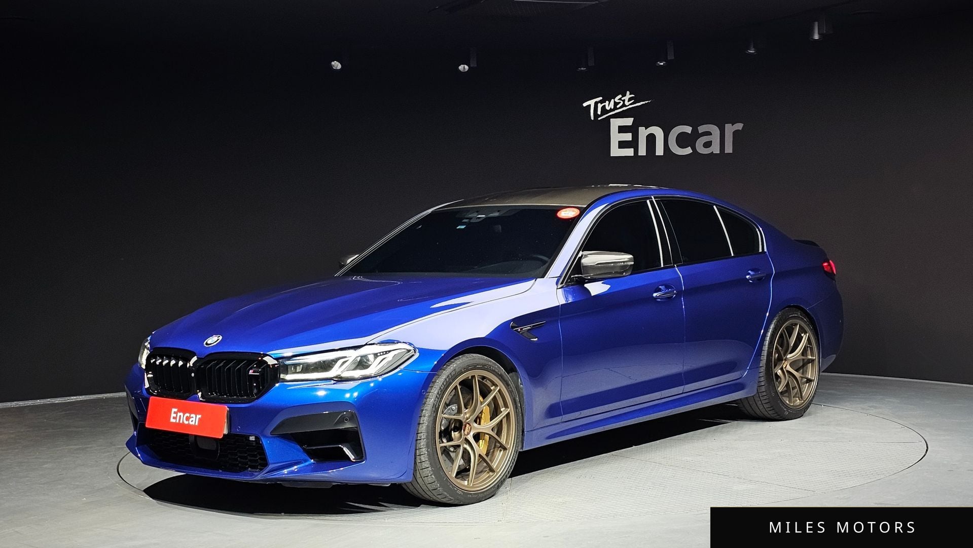 BMW M5 (F90) 2018 — фото 1 из 12