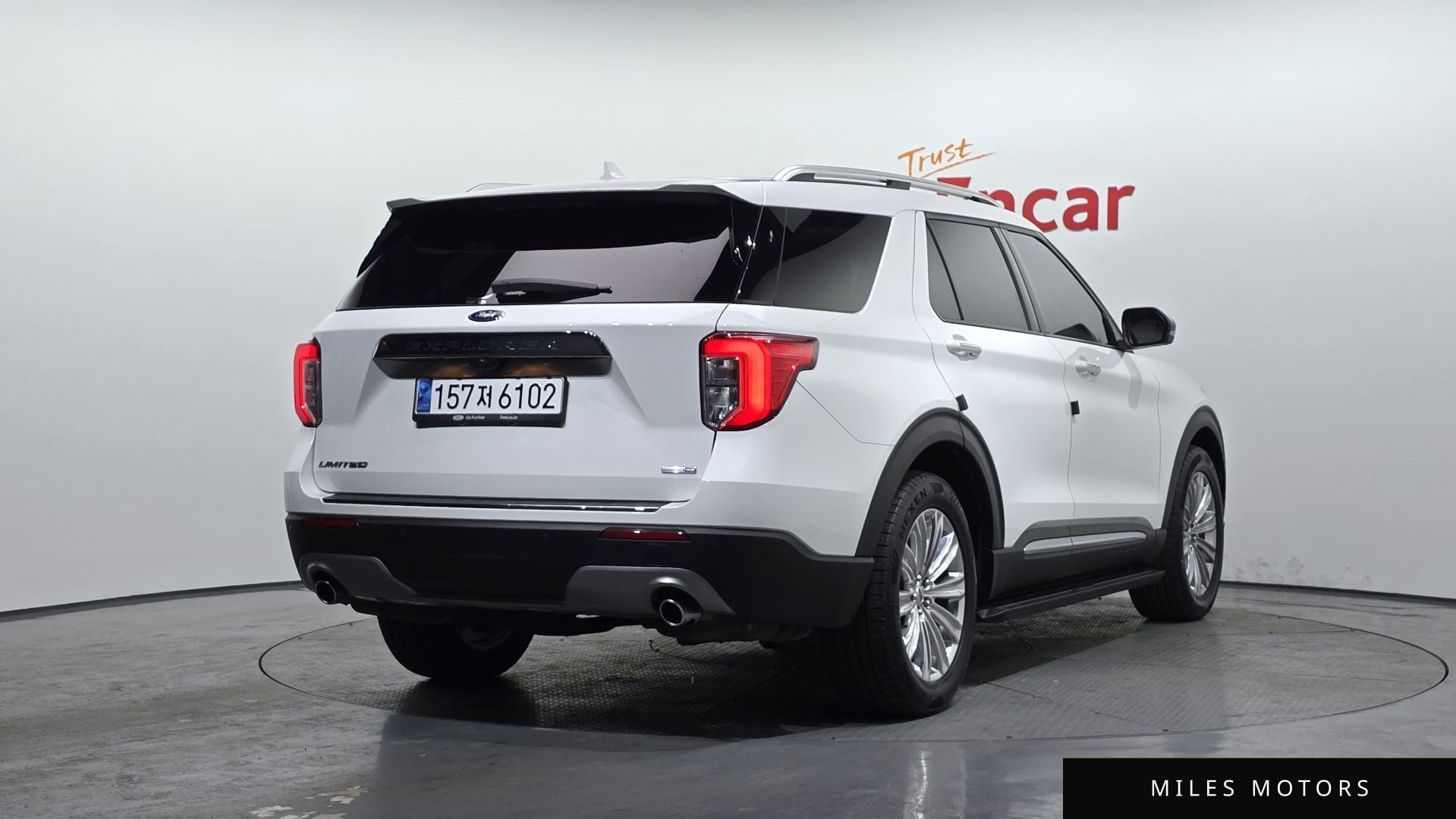 Ford Explorer 2020 — миниатюра 2