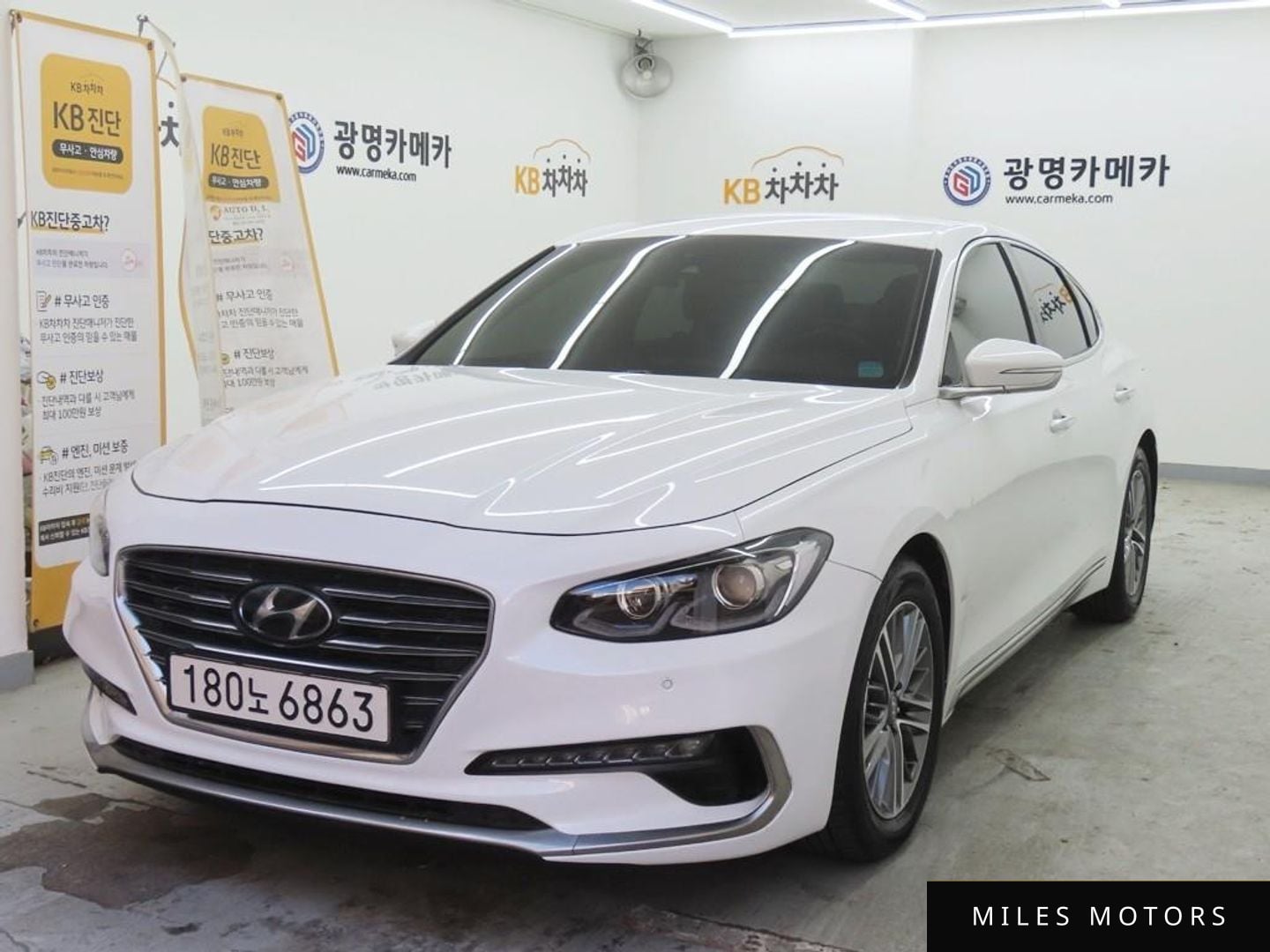 Hyundai Grandeur 2019 — фото 1 из 12