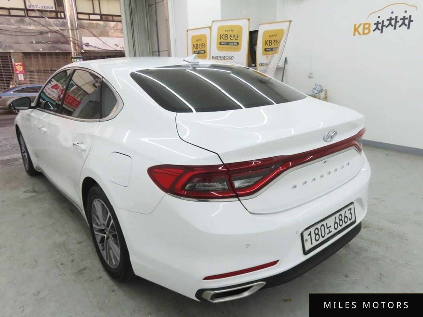 Hyundai Grandeur 2019 — миниатюра 2