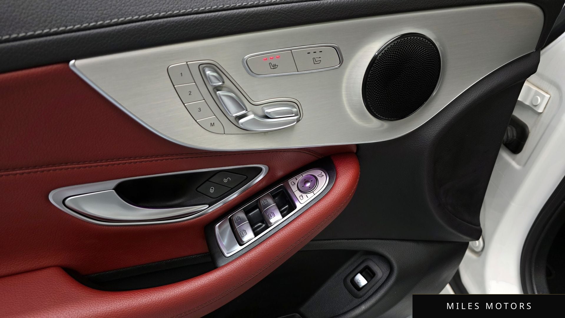 Mercedes-Benz C-Class W205 2023 — миниатюра 11