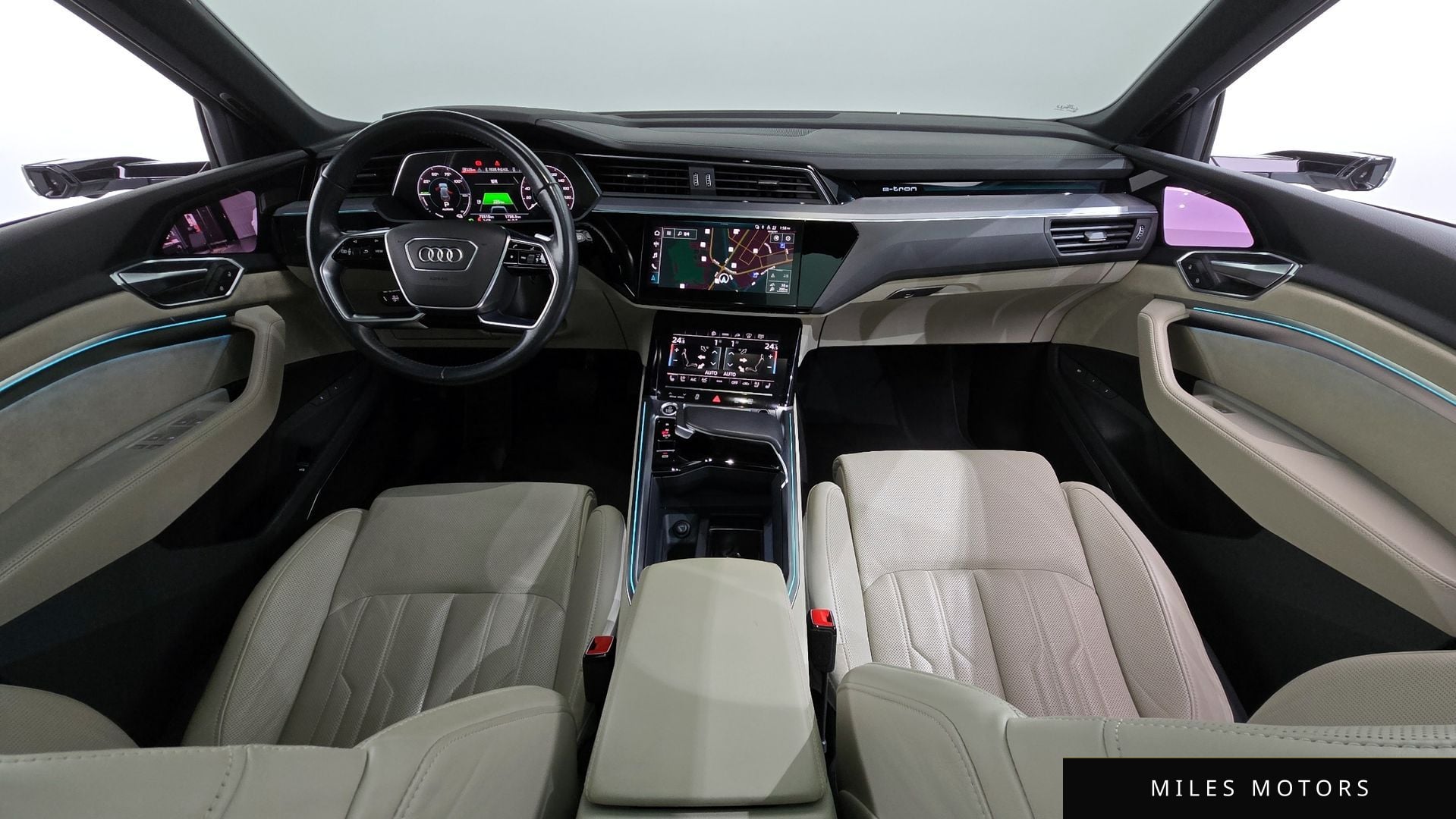 Audi e-tron 2021 — миниатюра 7