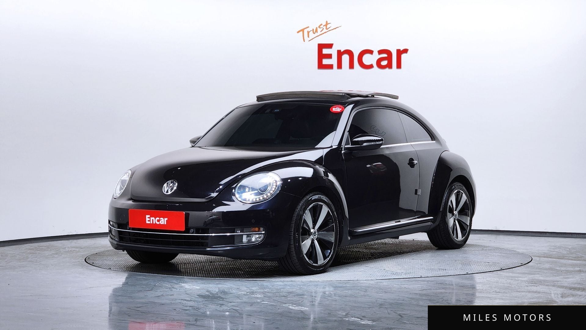 Volkswagen Beetle 2014 — фото 1 из 12