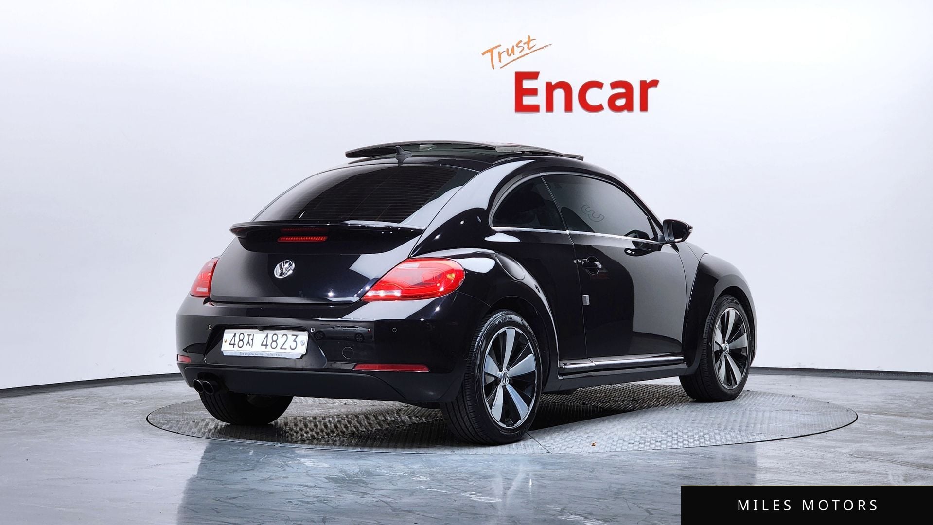 Volkswagen Beetle 2014 — миниатюра 2