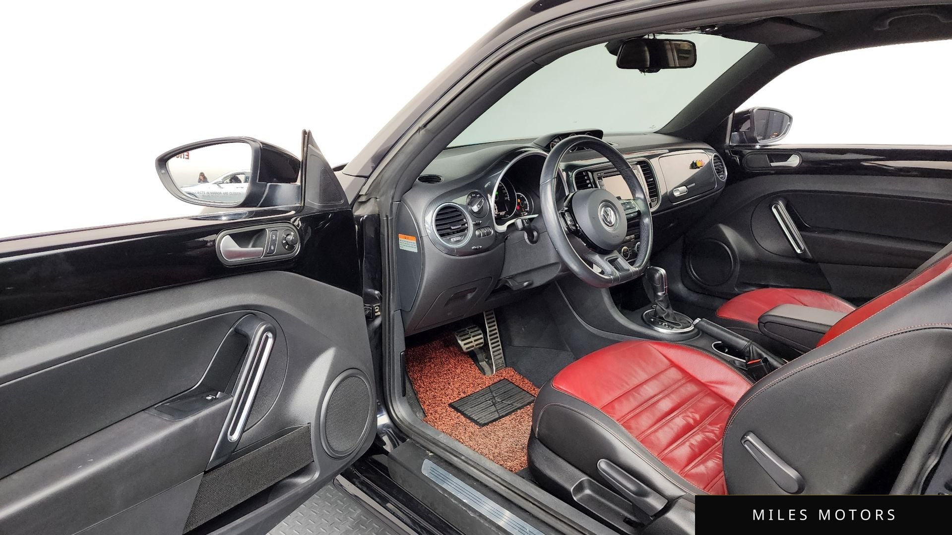 Volkswagen Beetle 2014 — миниатюра 10