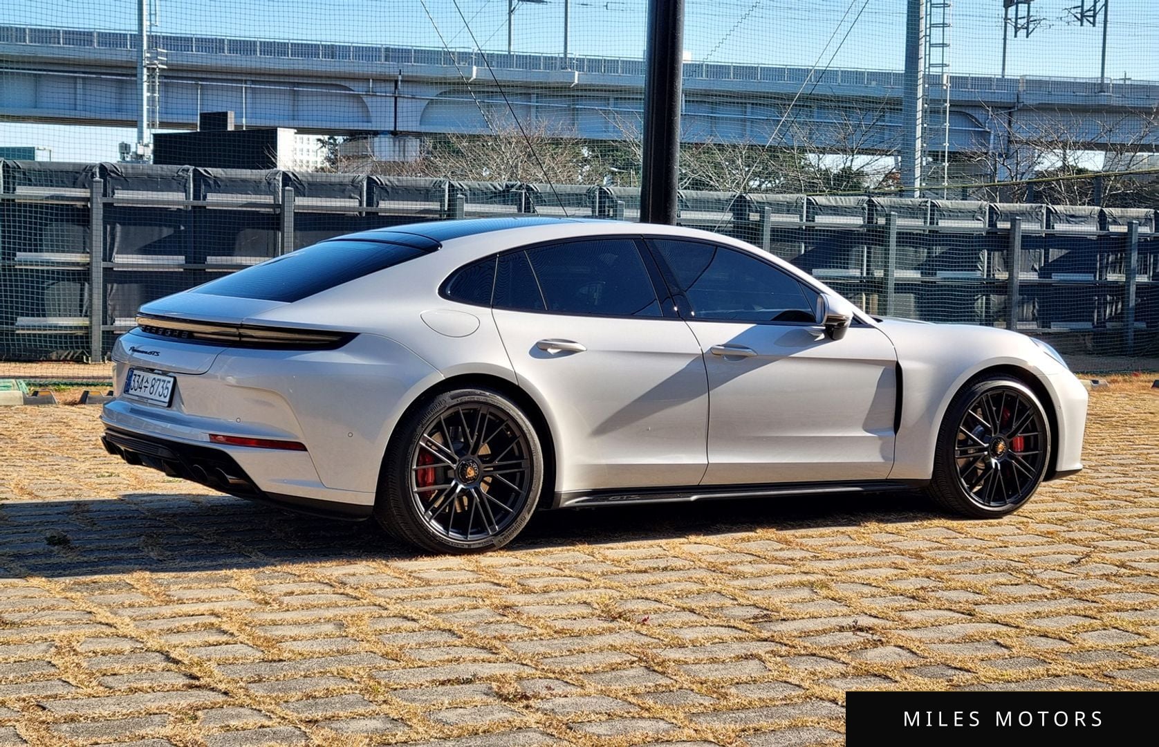 Porsche Panamera 2025 — миниатюра 5