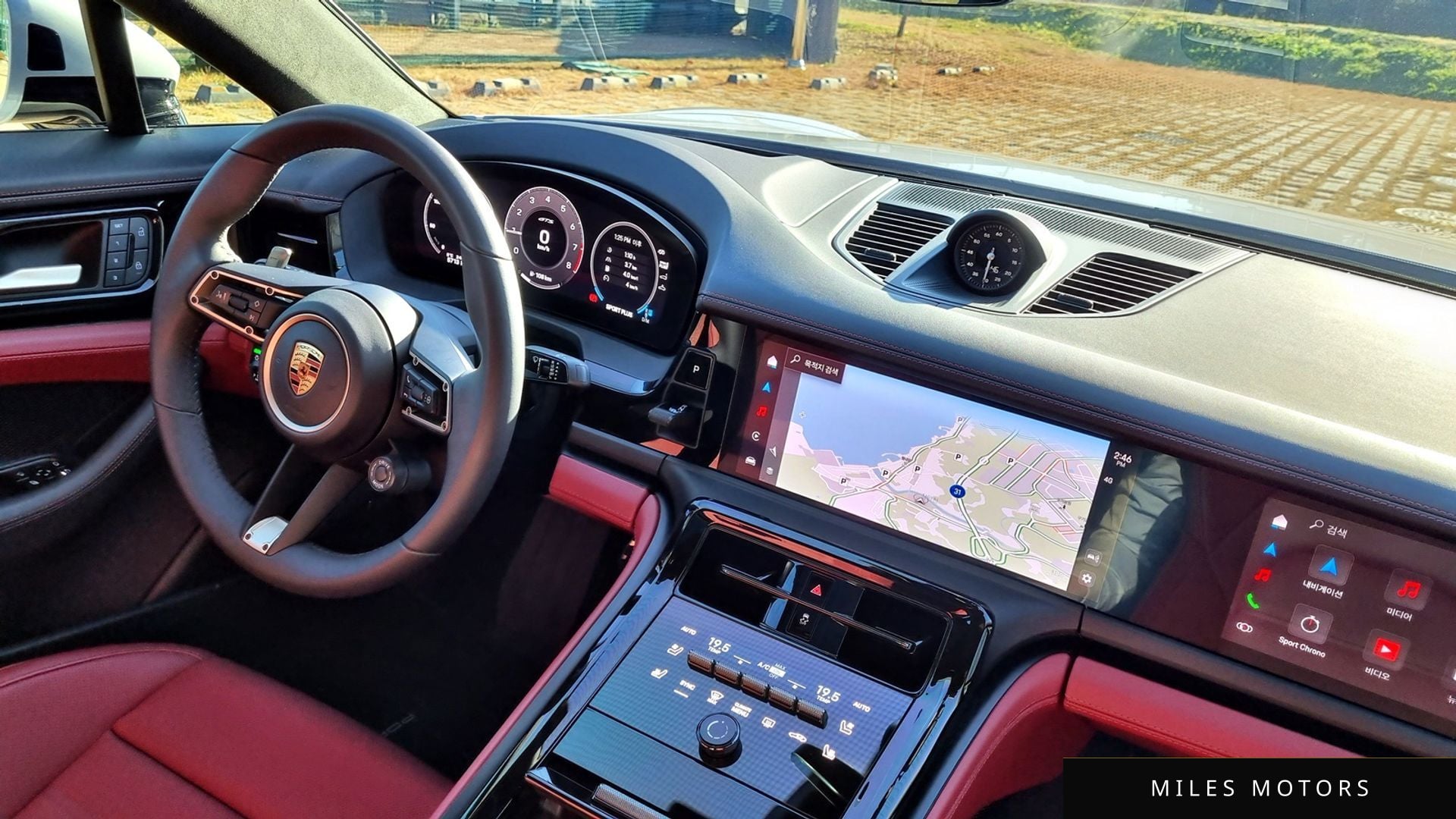Porsche Panamera 2025 — миниатюра 10