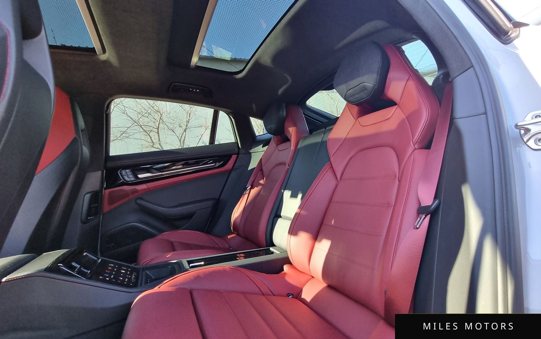 Porsche Panamera 2025 — миниатюра 12