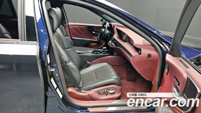 Лексус LS500h 2019 — миниатюра 11