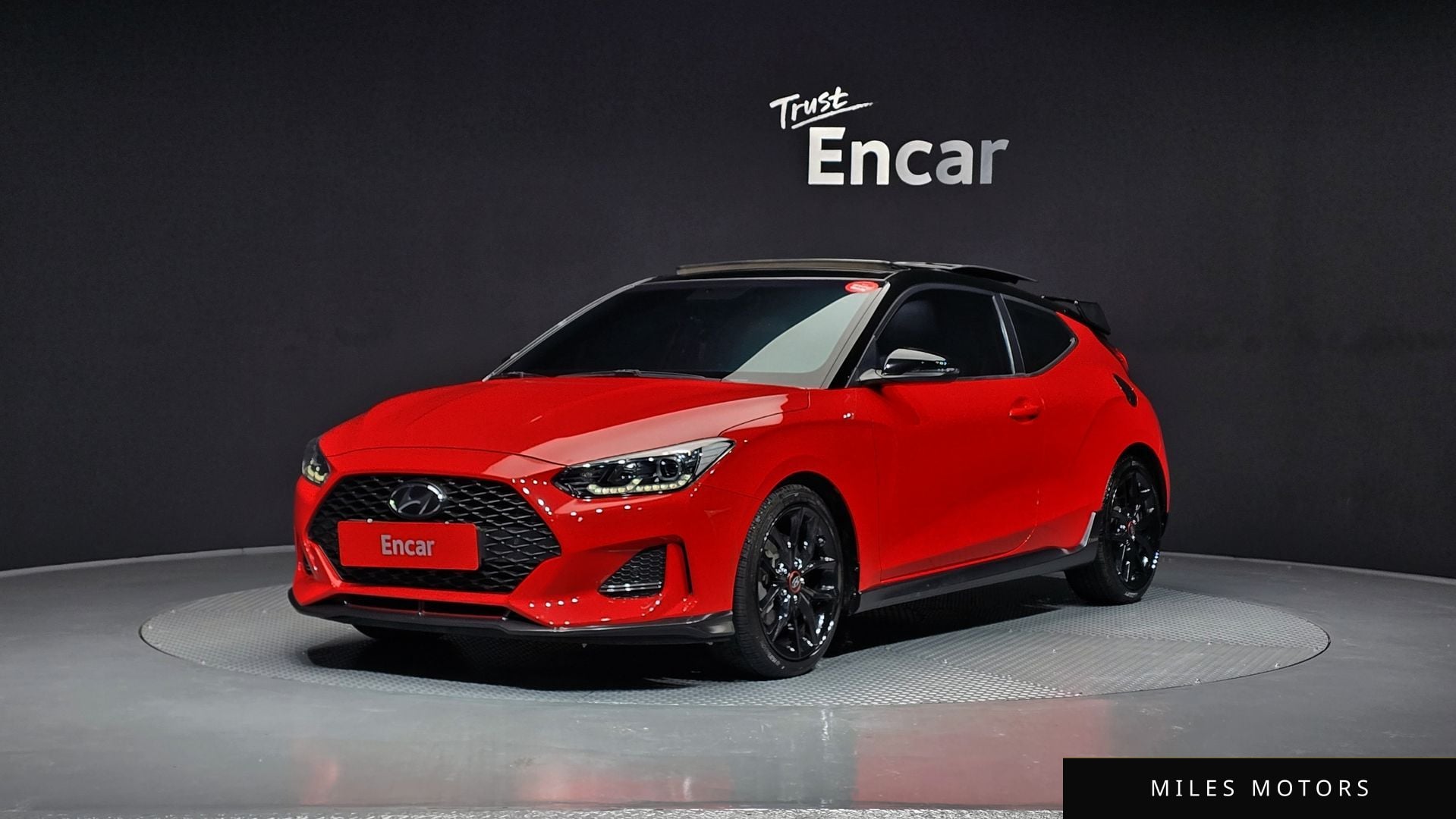 Hyundai Veloster 2018 — фото 1 из 12